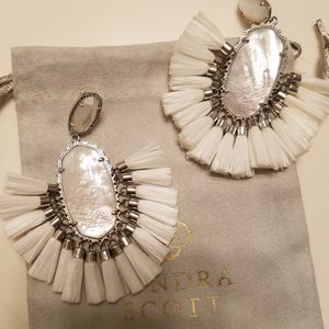 Kendra Scott Christinas
